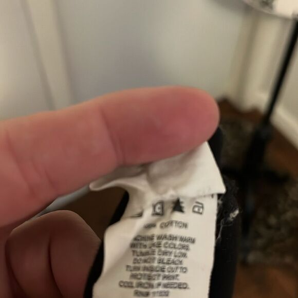 Twilight Edward Movie Black Pullover Graphic Shirt Casual Goth Vampire Emo - Picture 9 of 10